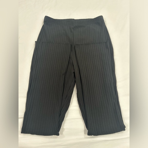 Flare Yoga Pants - Picture 2 of 4